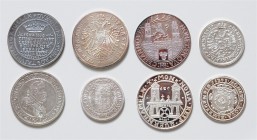 Diverse
Deutschland. Lot. 8 Stück diverse Medaillen von Talern
ges. 183,66g
stgl - PP