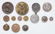 Lot
Römisch Deutsches Reich - Habsburgische Erb- und Kronlande. 14 Stück diverse Medaillen und Münzen, ab Joseph II bis Franz Joseph. s - ss