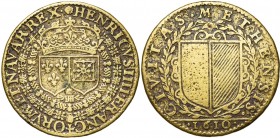FRANCE, Laiton jeton, 1610, sans signature. Henri IV - Ville de Metz. D/ Les écus de France et de Navarre sous une grande couronne, entourés des colli...