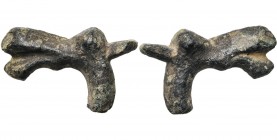 LITTORAL DE LA MER NOIRE, OLBIA, T. d''âne, les mâchoires proéminentes, l''oreille pointue. Cette petite figurine en bronze (25 x 10 mm) évoque avec u...