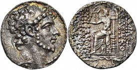 ROYAUME SELEUCIDE, Seleucos VI Epiphanes Nicator (95-94), AR tétradrachme, 95-94 av. J-C, Antioche. D/ T. diad., barbue à d. R/ ΒΑΣΙΛΕΩΣ∕ ΣΕΛΕYKOY∕ ΕΠ...