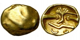 GAULE BELGIQUE, Morini, AV quart de statère au bateau. Classe II. Type biface à l''arbre et à la ligne brisée. D/ Surface lisse avec quelques traces R...