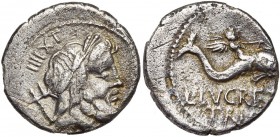 L. Lucretius Trio, AR denier, 76 av. J.-C., Rome. D/ T. l. de Neptune à d. Derrière, un trident. Au-dessus, IIIXT. R/ L·LVCRETI/ TRIO Cupidon conduisa...
