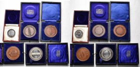 GRANDE-BRETAGNE, lot de 5 médailles de prix attribuées à Thomas D. Gould: Leith Technical College, Chemistry, Session 1920-1921 (AE, 49 mm); Edinburgh...