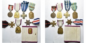 lot de 7 décorations relatives à la guerre 1939-1945: croix du Prisonnier politique (Tchécoslovaquie, République du président Benes), médaille de la p...