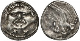 Etruria, Populonia, 20 Asses, ca. 320-280 BC; AR (g 8,68; mm 21); Gorgoneion; below, X:X, Rv. poplu (?). HNItaly 152; Vecchi 37.197 (this coin).
Rare....