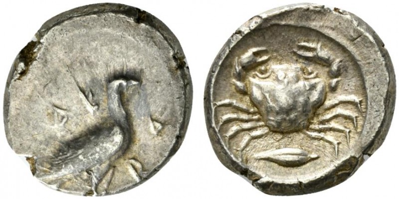 Sicily, Akragas, Didrachm, ca. 480-470 BC; AR (g 8,64; mm 21; h 9); AK - RA, eag...