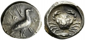 Sicily, Akragas, Didrachm, ca. 480-470 BC; AR (g 8,49; mm 19; h 12); AK - RA, eagle standing r., Rv. crab; below barley grain; all within incuse circl...