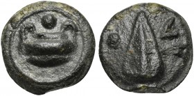 Umbria, Cast Uncia, Tuder, ca. 220-200 BC; AE (g 8; mm 19; h 12); Squat kantharos; above, °, Rv. Spearhead; around, TV and °. HNItaly 50; ICC 227.
Rar...