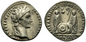 Augustus (27 BC - AD 14), Denarius, Lugdunum, 2 BC - AD 4; AR (g 3,69; mm 18; h 3); CAESAR AVGVSTVS - DIVI F PATER PATRIAE, laureate head r., Rv. AVGV...