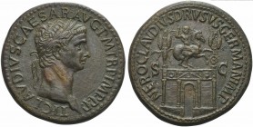 Claudius (41-54), Sestertius, Rome, AD 50-54; AE (g 29,88; mm 37; h 7); TI CLAVDIVS CAESAR AVG P M TR P IMP P P, laureate head r., Rv. NERO CLAVDIVS D...