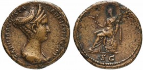 Sabina, As struck under Hadrian, Rome, AD 128-134; AE (g 12,37, mm 28; h 6); SABINA AVGVSTA - HADRIANI AVG P P, draped bust r. with hair waved, rising...