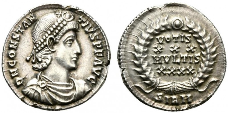 Constantius II (337-361), Siliqua, Sirmium, AD 351-355; AR (g 3,93; mm 21; h 12)...