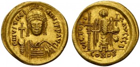 Justinian I (527-565), Solidus, Carthage, AD 546-547; AV (g 4,40; mm 22; h 7); Helmeted and cuirassed facing bust, holding globus cruciger, shield ove...