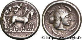 SICILY - SYRACUSE
Type : Tétradrachme 
Date : c. 475-470 AC. 
Mint name / Town : Sicile, Syracuse 
Metal : silver 
Diameter : 25  mm
Orientation dies ...