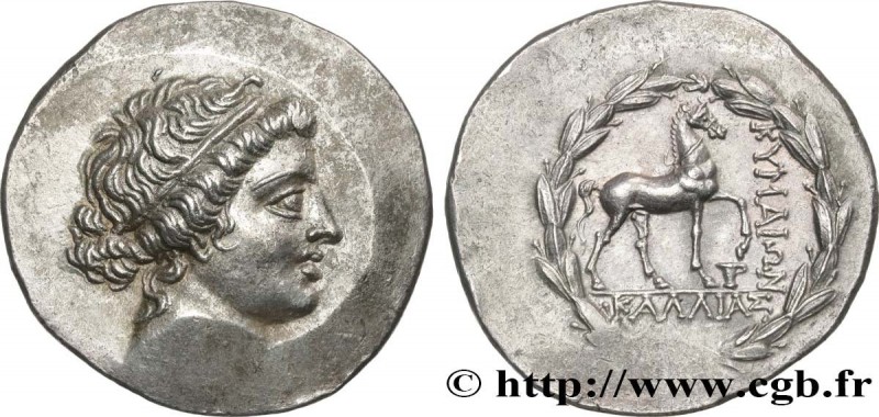 AIOLIS - CYME
Type : Tétradrachme stéphanophore 
Date : c. 160 AC. 
Mint name / ...