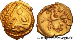 GALLIA BELGICA - BELLOVACI (Area of Beauvais)
Type : Statère d'or à l'astre, cheval à gauche 
Date : c. 80-50 AC. 
Mint name / Town : Beauvais (60) 
M...