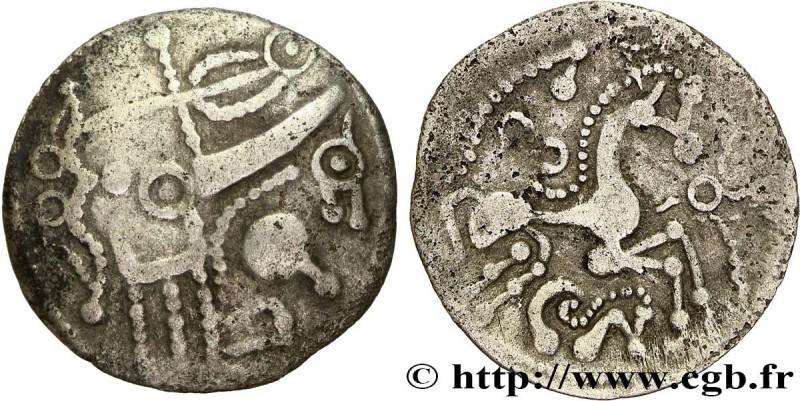 AMBIANI (Area of Amiens)
Type : Denier d'argent scyphate dit “à l'hippocampe”, f...