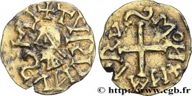 TOURS (TURONUS CIVITAS)
Type : Triens, monétaire MAVRVS (fourré) 
Date : (VII-VIIIe siècles) 
Mint name / Town : Tours (37) 
Metal : silver 
Diameter ...