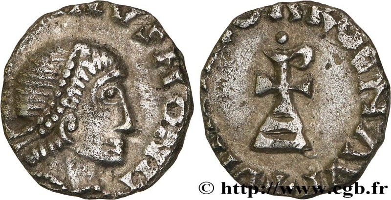 AURELIANORUM CIVITAS - ORLÉANS (Loiret)
Type : Denier 
Date : c. 700-725 
Mint n...