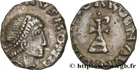 AURELIANORUM CIVITAS - ORLÉANS (Loiret)
Type : Denier 
Date : c. 700-725 
Mint name / Town : Orléans (45) 
Metal : silver 
Diameter : 12  mm
Orientati...