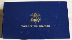 U.S.A. - 1994 - 5 Dollari oro, Dollaro Ag e 1/2 Dollaro Cn “Mondiale di calcio” Con scatola e certificato/i Proof