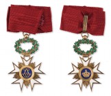 Collezione Santa Margherita
Europa - Belgio
Ordine della Corona - Pendente da Commendatore - Argento dorato e smalti, corredato di nastro da collo -...