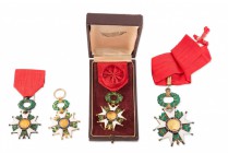 Collezione Santa Margherita
Europa - Francia
Ordine della Legion d'Onore - Insieme di quattro Insegne di VII modello (Terza Repubblòica 1870-1940) -...