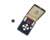 Regno d'Italia
Regno d'Italia
Ordine Militare di Savoia - Croce da Cavaliere - Oro con smalti, con nastro originale, contenuta, insieme al distintiv...