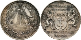 Wolne Miasto Gdańsk, medal z 1934 roku, za zasługi dla Gdańska Srebro, waga 84,96 g, średnica 60 mm. Obicia na rancie.

Grade: XF 

Polish medals...