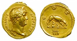 Roma Imperio - Hadriano (117-133 d.c.). Áureo. Roma. (se3388) (Ric-193d) (Cal-1233) Anv: HADRIANVS AVGVSTVS. Busto laureado a derecha con su hombro iz...