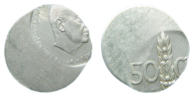 Estado Español (1939-1975). 1966. 50 céntimos. Error acuñación. Desplazado.
sc...