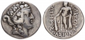 Griechen Thracia
Thasos AR Tetradrachme nach 146 v.u.Z. Av.: Kopf des jungen Dionysos nach rechts, Rv.: Herakles mit Keule, Beizeichen M, aus einer r...