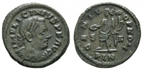 Römer Kaiserzeit
Licinius I., 308-324 Æ Follis ca. 314 Londinium Av.: Belobreerte, kürassierte Büste nach rechts, Rv.: Stehender Genius, hält Patera ...