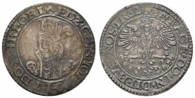 bis 1799 Ostfriesland
Edzard II., Christoph und Johann, 1540-1566 Dicker Pfennig (1/4 Taler) 1562 Emden berieben Kennepohl vgl. 199 5.94 g. ss+