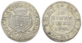bis 1799 Sachsen
Johann Georg III., 1680-1691 1/12 Taler (Doppelgroschen) 1691 Dresden Av.: dreifeldiges Wappen (Kurschwerter, Sachsen, unten Cleve),...