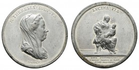 bis 1799 Habsburg
Maria Theresia, 1740-1780 Zinnmedaille 1774 Auf die Kunstschule in Mailand, Stempel von Krafft, Av.: Verschleieerte Büste nach rech...
