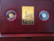 Malawi
Republik 250 Kwacha 2009 Investment Coin Set - Premium Collection - Dynamic Holograms in Gold and Silver, je 1,24 g. Münzbarren aus Gold und S...