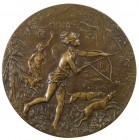 Spezialsammlung Goetz-Medaillen
 ohne Jahr großes schweres einseitiges hängbares Bronzegussmedaillon auf Diana auf der Jagd, Av.: leicht gewandete Di...