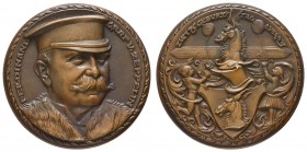 Spezialsammlung Goetz-Medaillen
 1913 Bronzegussmedaille auf den 75. Geburtstag des Grafen Zeppelin, Av.: Büste mit Schirmmütze halbrechts, Rv.: behe...