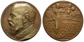 Spezialsammlung Goetz-Medaillen
 1913 Bronzegussmedaille auf Ludwig III. König von Bayern, Av.: Kopf nach links, Rv.: den Reichsapfel haltendes Putto...