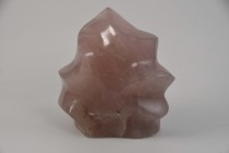 Mineralien
 Rosen Quarz Flamme, ca. 15x10x15 cm, Gewicht ca. 2.9 kg, bitte informieren Sie sich vor der Gebotsabgabe über die Versandkosten, Herkunft...