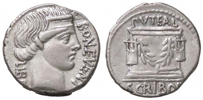 ROMANE REPUBBLICANE - SCRIBONIA - L. Scribonius Libo (62 a.C.) - Denario - Testa...