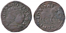 ZECCHE ITALIANE - NAPOLI - Ferdinando I d’Aragona (1458-1494) - Cavallo MIR 84 (AE g. 1,63) Le 2 V della leggenda del D/ e del R/ sono della A rovesci...