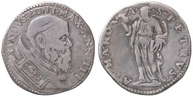 ZECCHE ITALIANE - ROMA - Sisto V (1585-1590) - Testone A. III CNI 90; Munt. 32 RRR (AG g. 9,13) Rara variante senza il numero romano di sequenza papal...