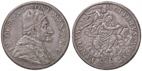 ZECCHE ITALIANE - ROMA - Innocenzo XI (1676-1689) - Piastra A. I CNI 10; Munt. 41 R (AG g. 31,99)
qSPL