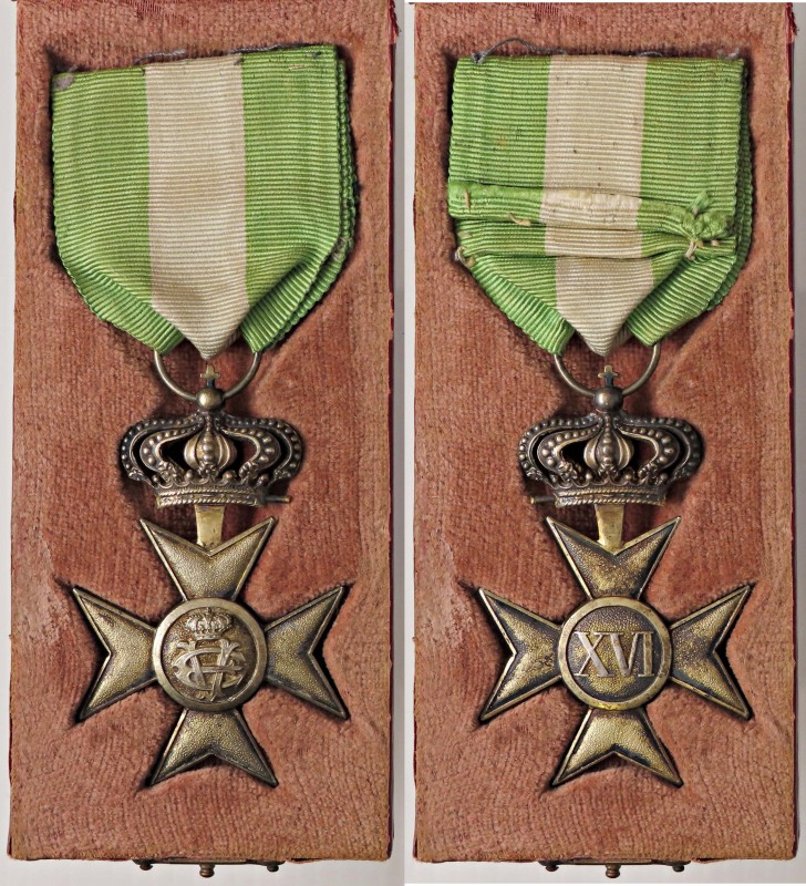 MEDAGLIE - SAVOIA - Vittorio Emanuele III (1900-1943) - Croce XVI anni di anzian...