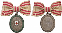 MEDAGLIE ESTERE - AUSTRIA - Francesco Giuseppe (1848-1916) - Medaglia Croce rossa, per dame AG mm 36x49
SPL