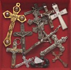 VARIE - Articoli religiosi Lotto di 12 crocifissi vari
Ottimo