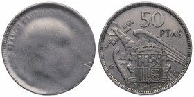 1957*58. Franco (1939-1975). Madrid. 50 pesetas. Ni. Anverso sin acuñar debido a exceso de grasa de las máquinas. (EBC). Est.15.